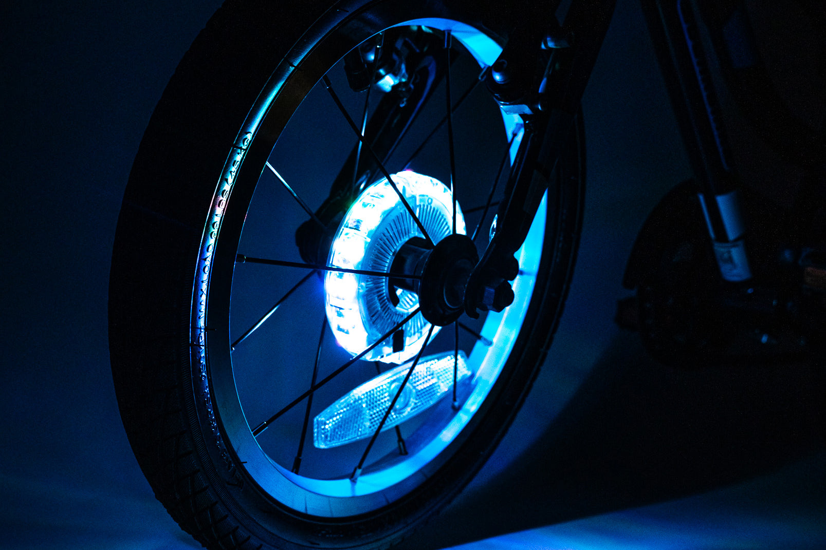 Wheel Hub Lights - Main Image